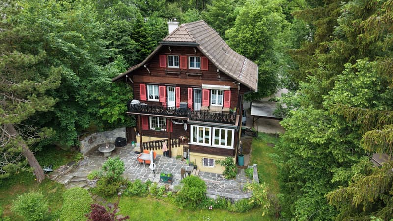 Charmante maison de deux appartements avec jardin (1)