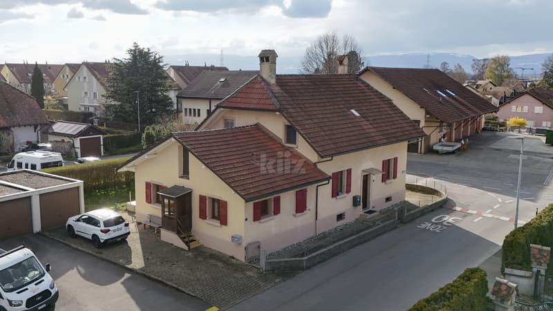 Charmante maison de 3 appartements proche du centre (12)