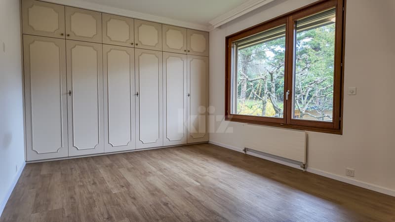 Splendide appartement avec vue panoramique sur le lac (9)
