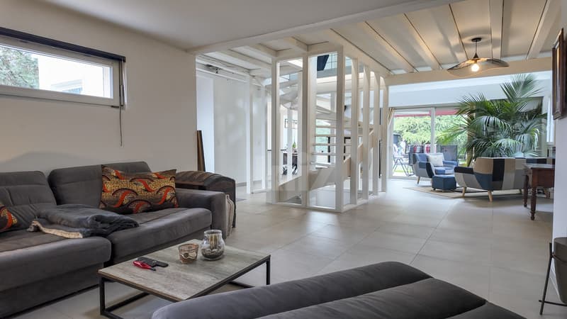 Magnifique maison individuelle avec piscine (3)