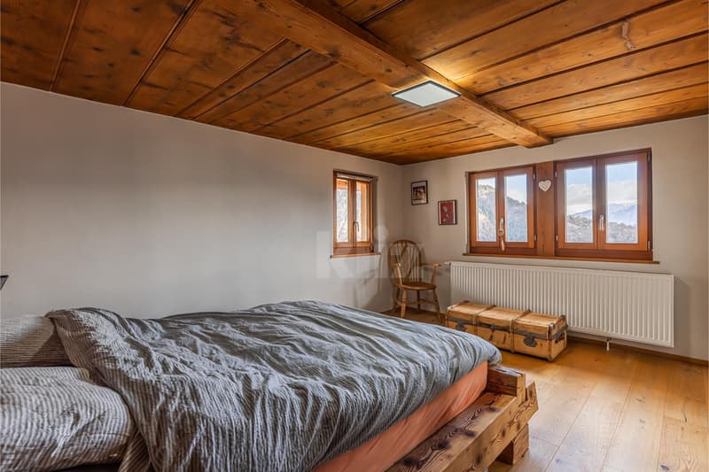 Magnifique chalet rénové avec vue sur les Alpes (7)
