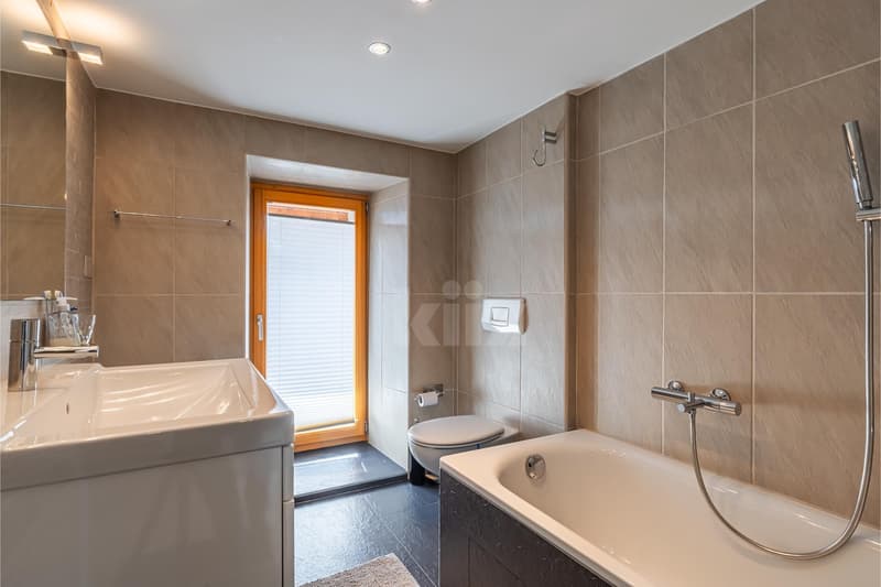 Magnifique chalet rénové avec vue sur les Alpes (9)