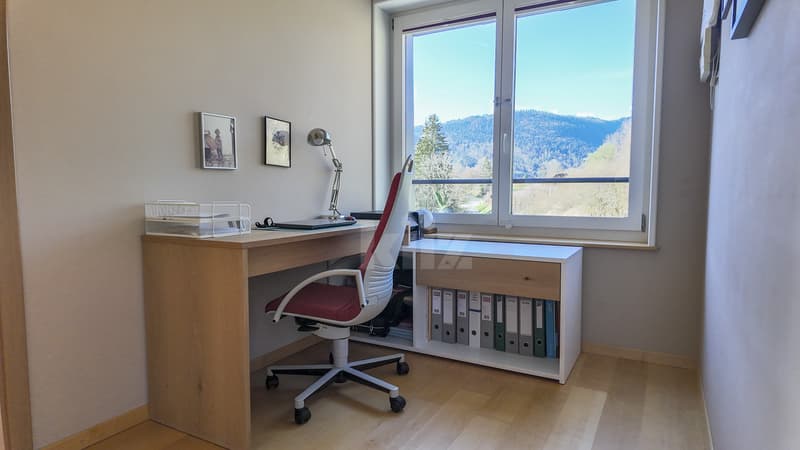 Spacieuse villa avec vue dégagée et appartement indépendant (9)