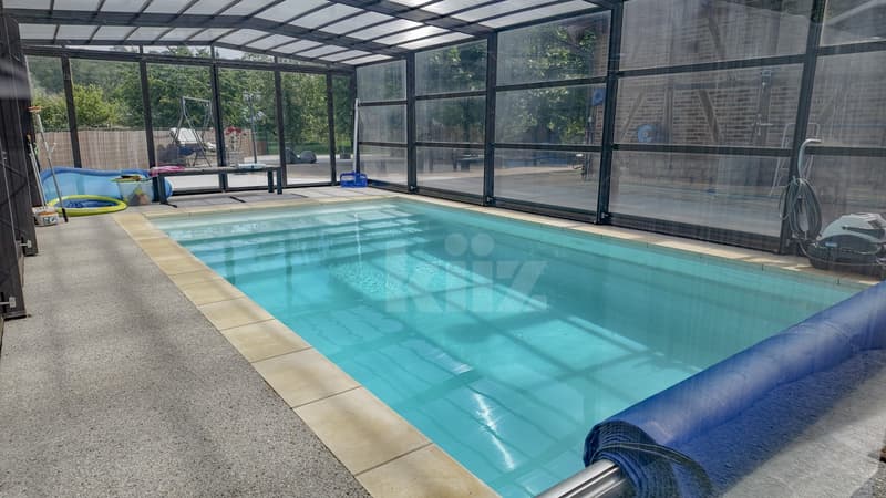 Splendide maison à la campagne avec jardin et piscine (4)