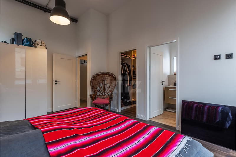 Appartement entièrement rénové avec bureau indépendant (7)