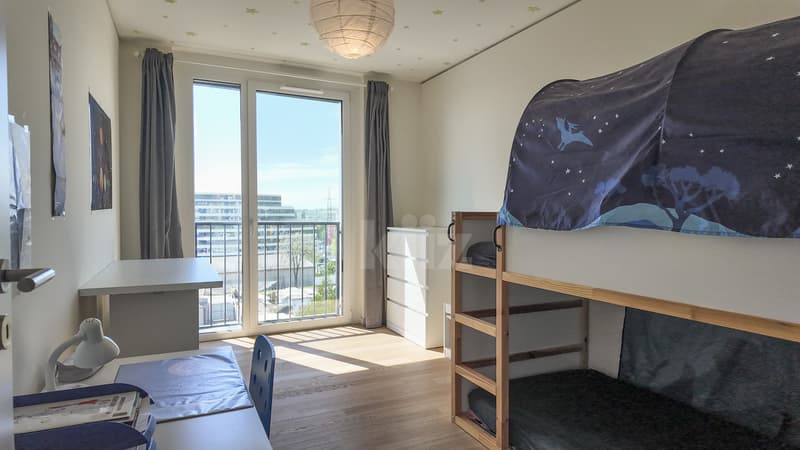 Superbe appartement contemporain avec loggia et vue dégagée (8)