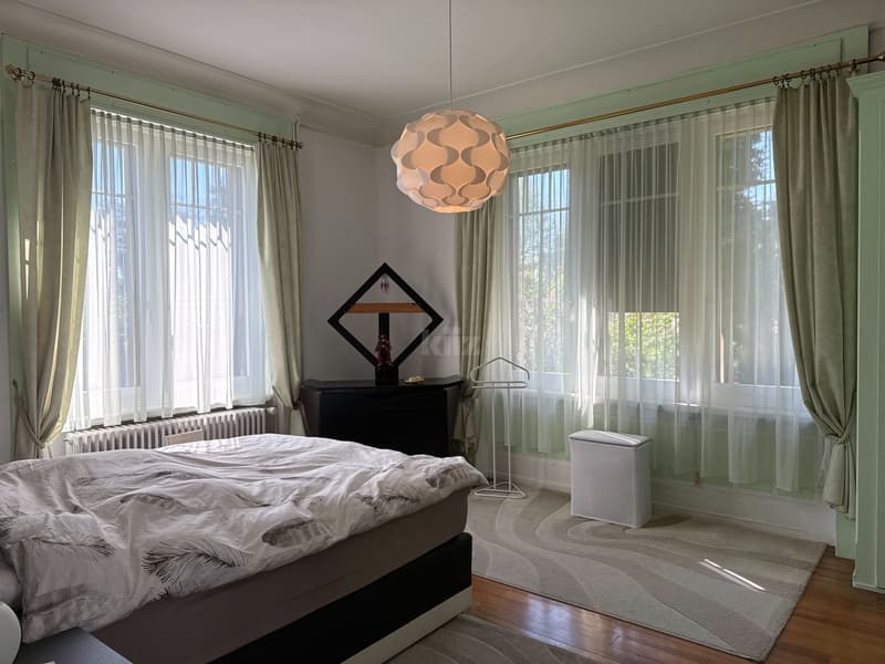 Bel appartement avec jardin dans une maison de maître (8)