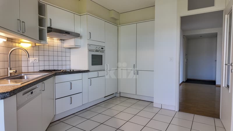 Charmant appartement avec deux balcons (5)
