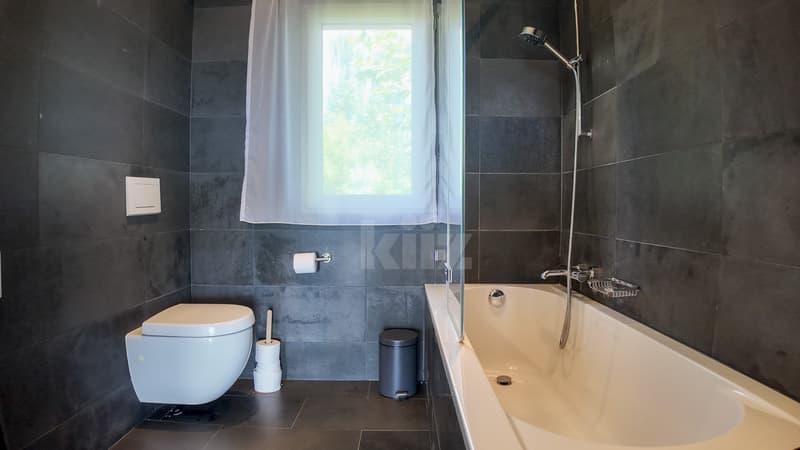 Splendide villa individuelle avec terrasses et grand jardin (7)