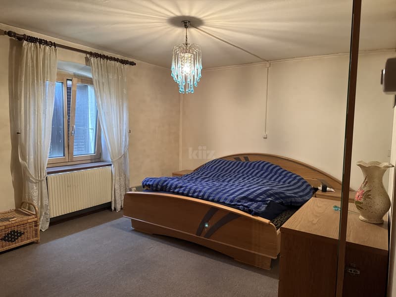 Charmante maison au calme avec un fort potentiel (5)