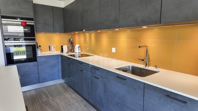 Superbe appartement contemporain avec grand balcon (4)