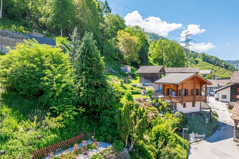 Charmant chalet avec terrasse, jardin et vue dégagée (12)
