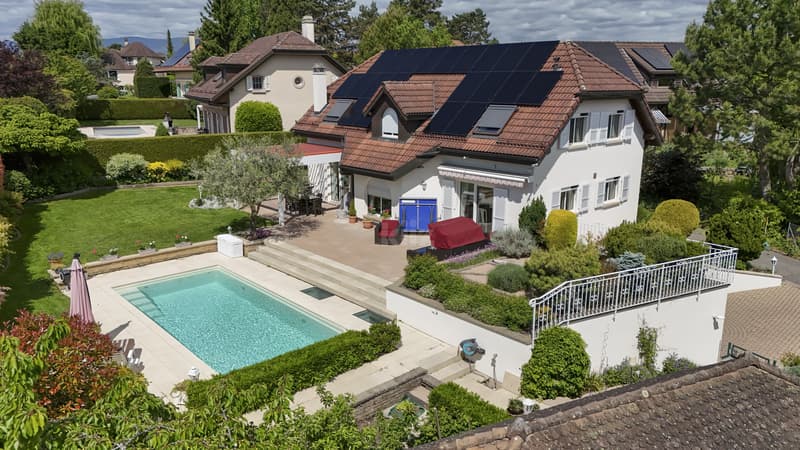 Superbe maison individuelle avec jardin et piscine (1)
