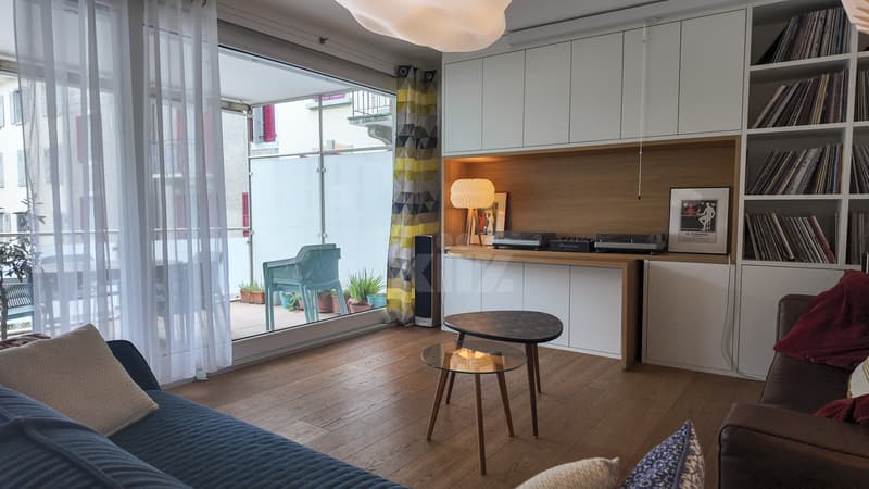 Magnifique appartement avec grand balcon (3)