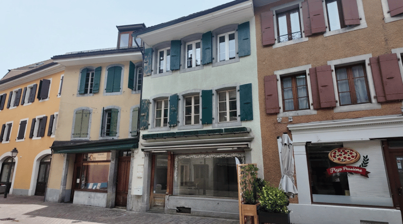 Superbe maison de ville avec local indépendant (12)