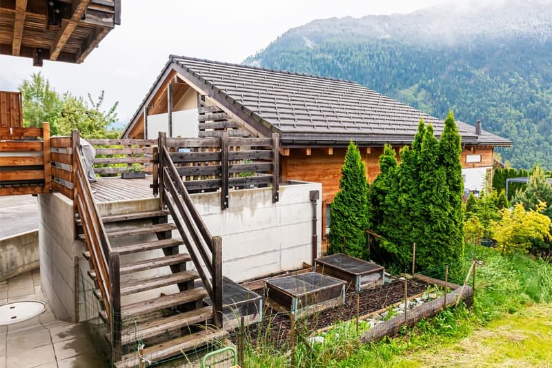 Superbe appartement rénové avec terrasse (11)