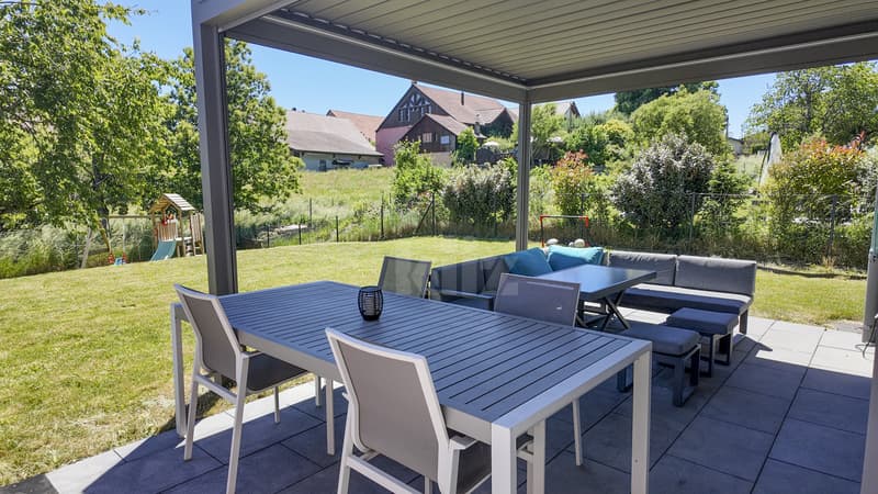 Belle maison moderne dans un cadre de vie privilégié (12)