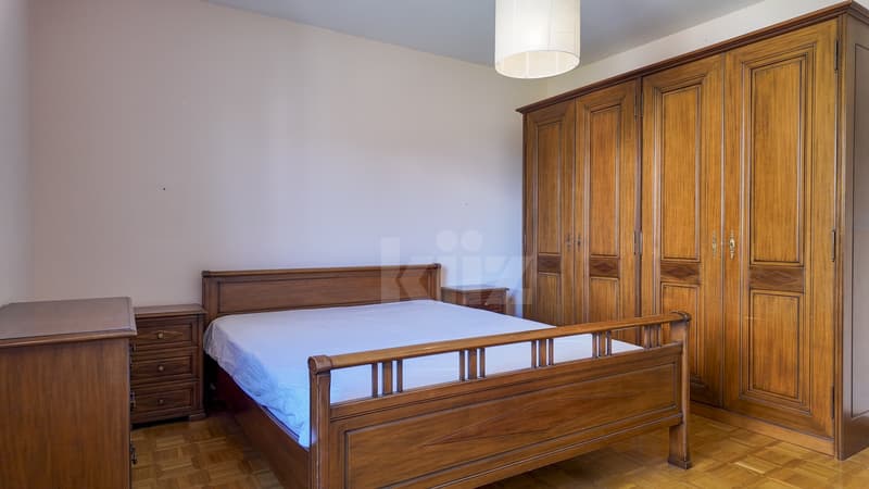 Charmant appartement avec balcon à proximité du Lac (9)