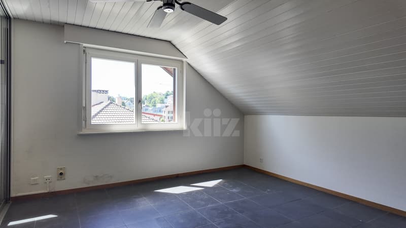 Rare! Bel appartement avec balcon et vue exceptionnelle (4)