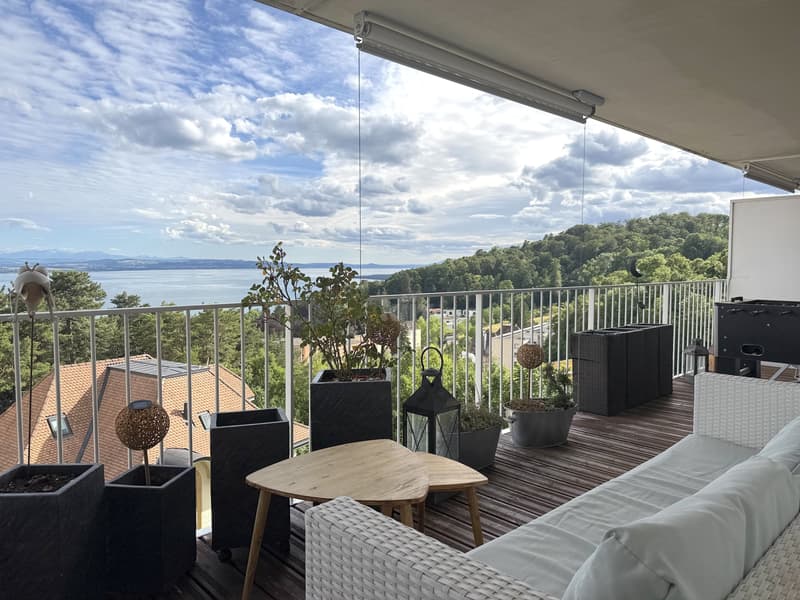 Superbe appartement avec vue panoramique sur le lac (1)