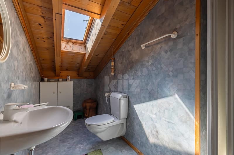 Chaleureux duplex avec terrasse et vue montagnes (11)
