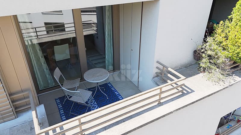Bel appartement avec loggia (4)