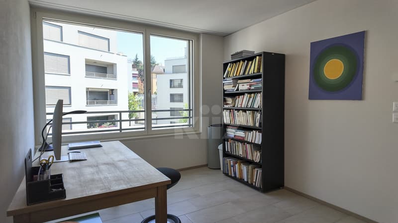 Bel appartement avec loggia (8)