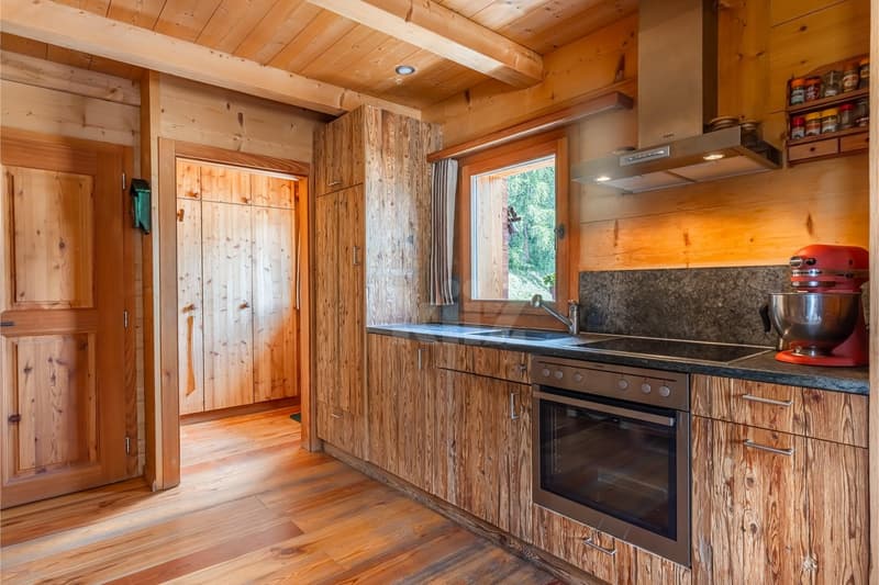 Magnifique chalet avec vue imprenable sur les Alpes (5)