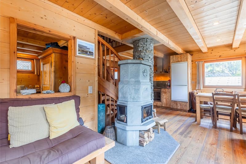 Magnifique chalet avec vue imprenable sur les Alpes (2)