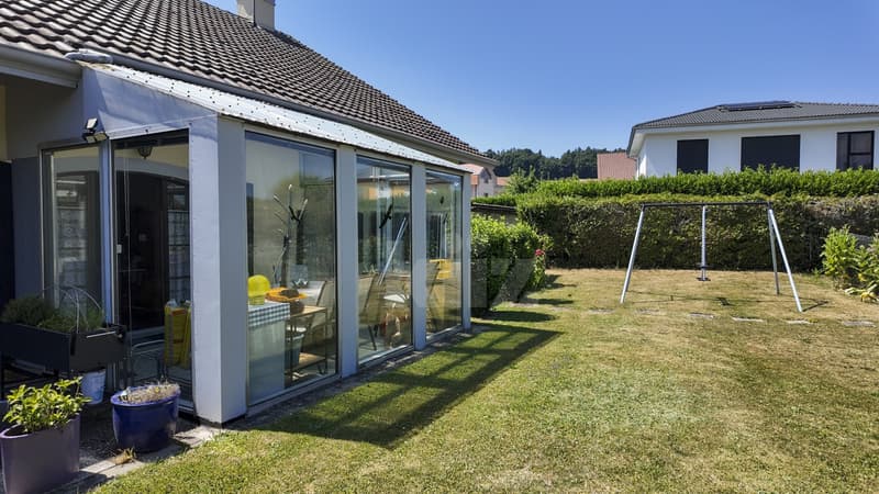 Charmante maison mitoyenne avec grand jardin et forêt (2)