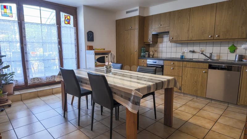 Charmante maison mitoyenne avec grand jardin et forêt (4)