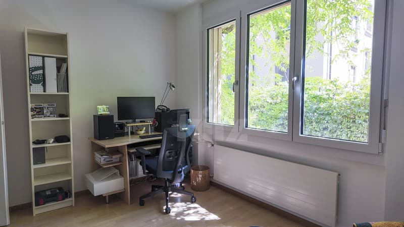 Bel appartement de plein pied avec balcon (9)