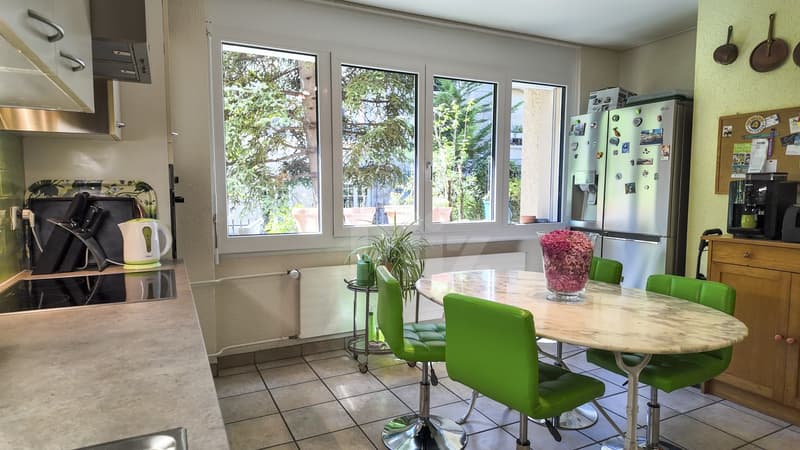 Bel appartement de plein pied avec balcon (5)