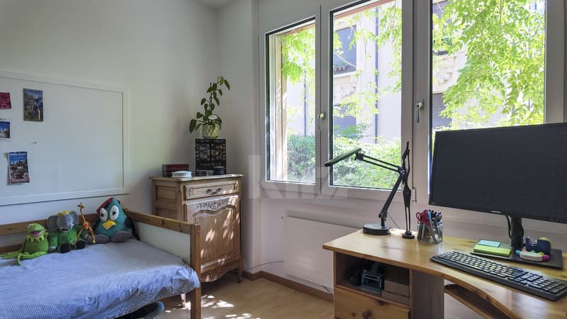 Bel appartement de plein pied avec balcon (8)