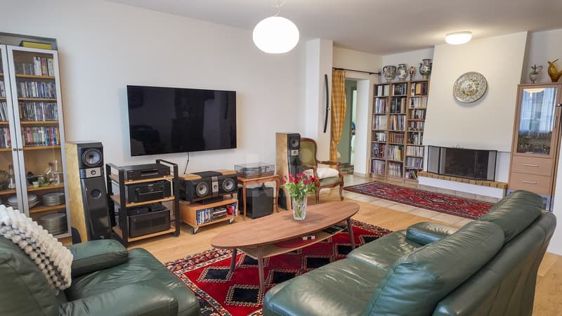 Bel appartement de plein pied avec balcon (2)