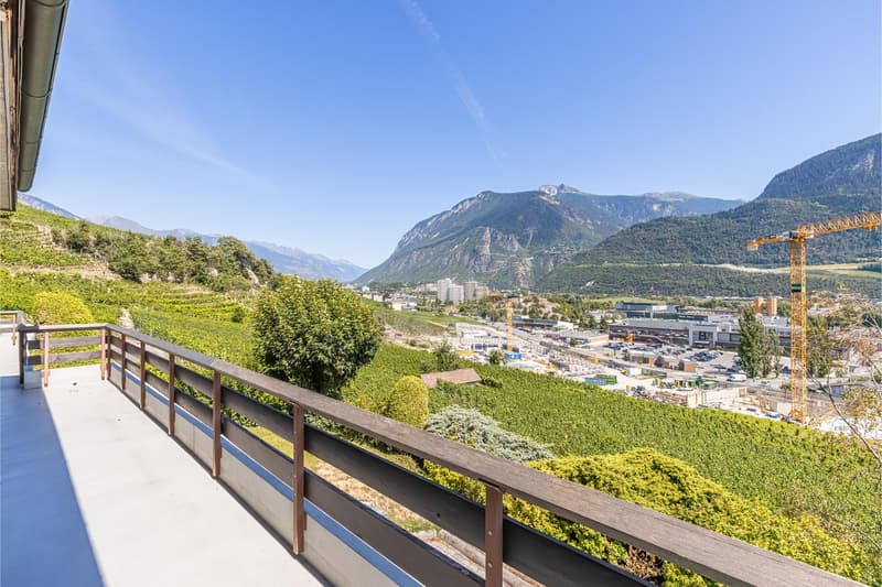 Magnifique villa individuelle avec studio indépendant (4)