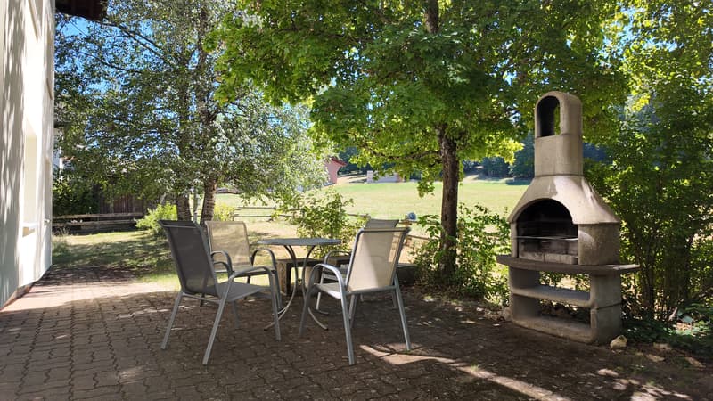 Résidence de vacances à transformer ou à reprendre (2)