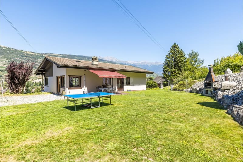 Belle maison familiale avec vue dégagée (11)
