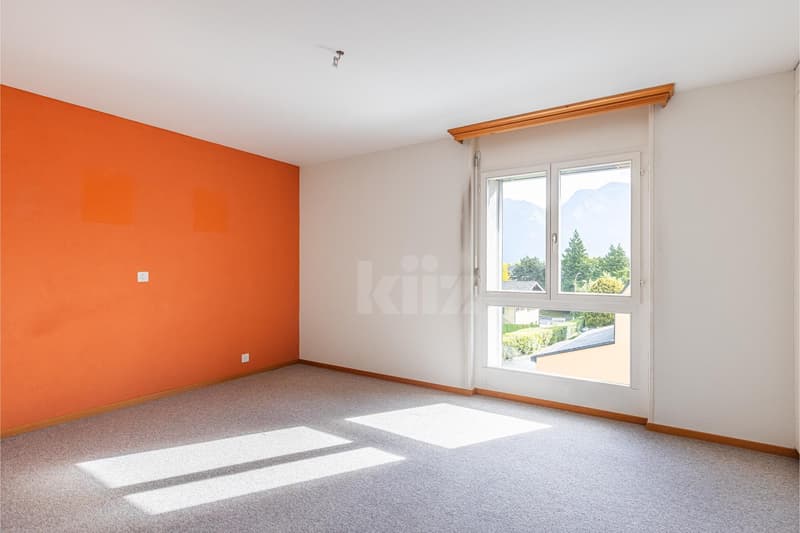 Charmant appartement avec balcon et vue montagnes (8)