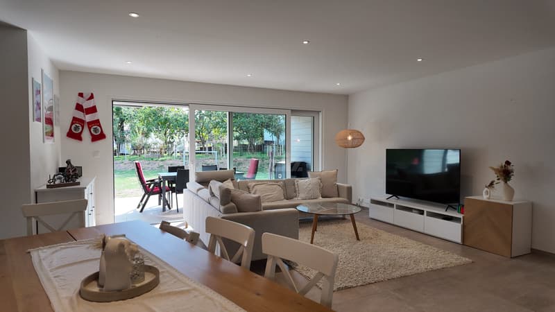 Splendide appartement récent avec grand jardin (3)