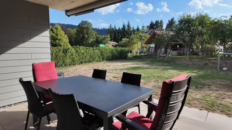 Splendide appartement récent avec grand jardin (2)