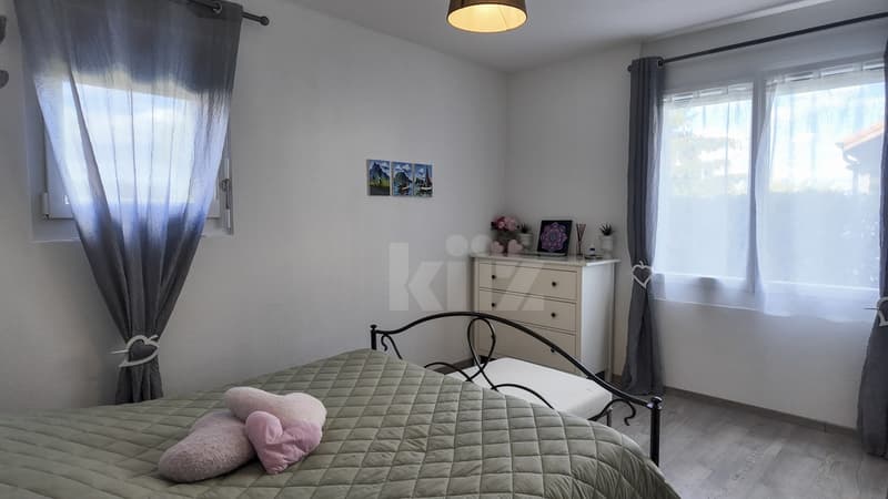 Superbe appartement de plain-pied avec terrasse et jardin (7)