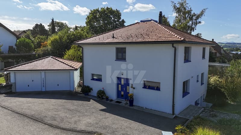 Splendide maison familiale avec grand jardin (12)