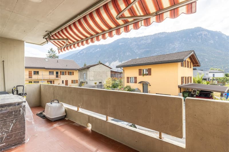 Bel appartement traversant avec balcon et vue dégagée (11)