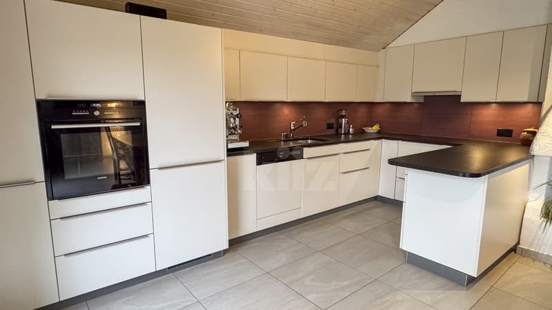 Superbe appartement contemporain avec terrasse (2)