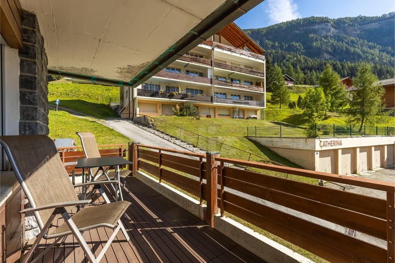 Appartement avec balcon et vue dégagée au pied des pistes (2)