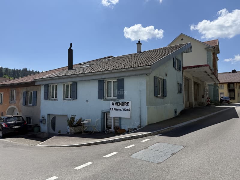 Charmante maison mitoyenne au coeur du village (12)