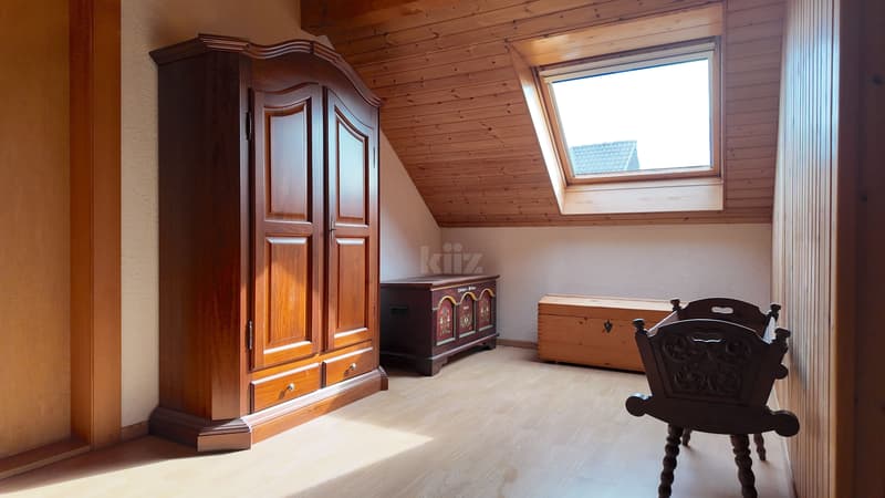 Charmante maison à rénover avec jardin (6)