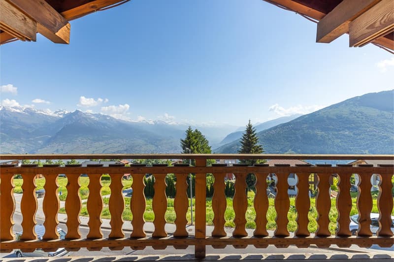 Chalet en PPE avec terrasse et vue sur les montagnes (11)