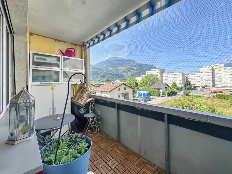 Sion - 4.5 pièces lumineux, calme avec garage et vue dégagée (2)